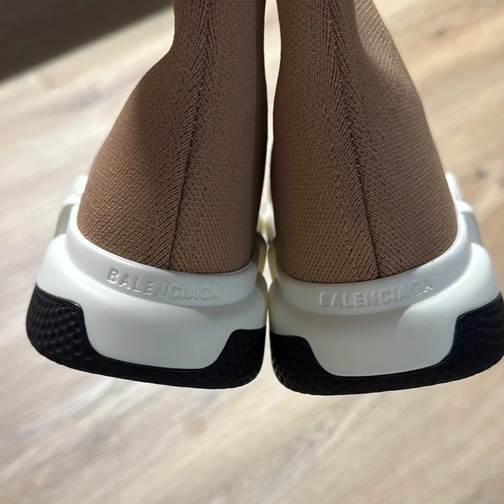 Balenciaga Brown Sock Sneakers with White Soles. Not sure if real but look good - Picture 5 of 5